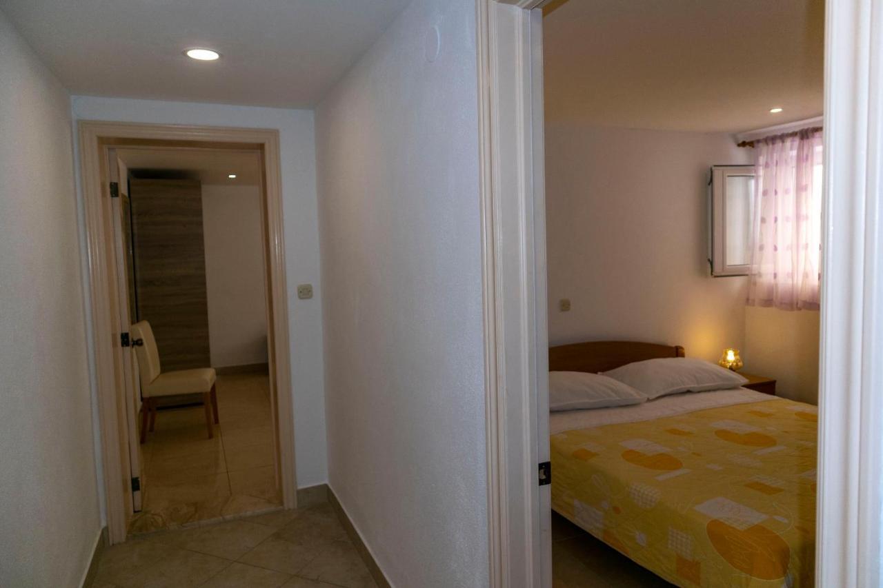 Ante Apartment Makarska