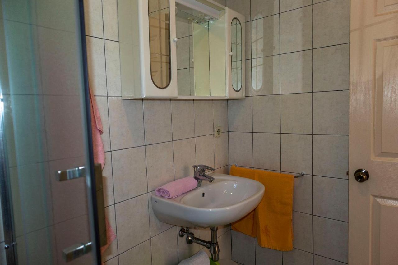 Ante Apartment